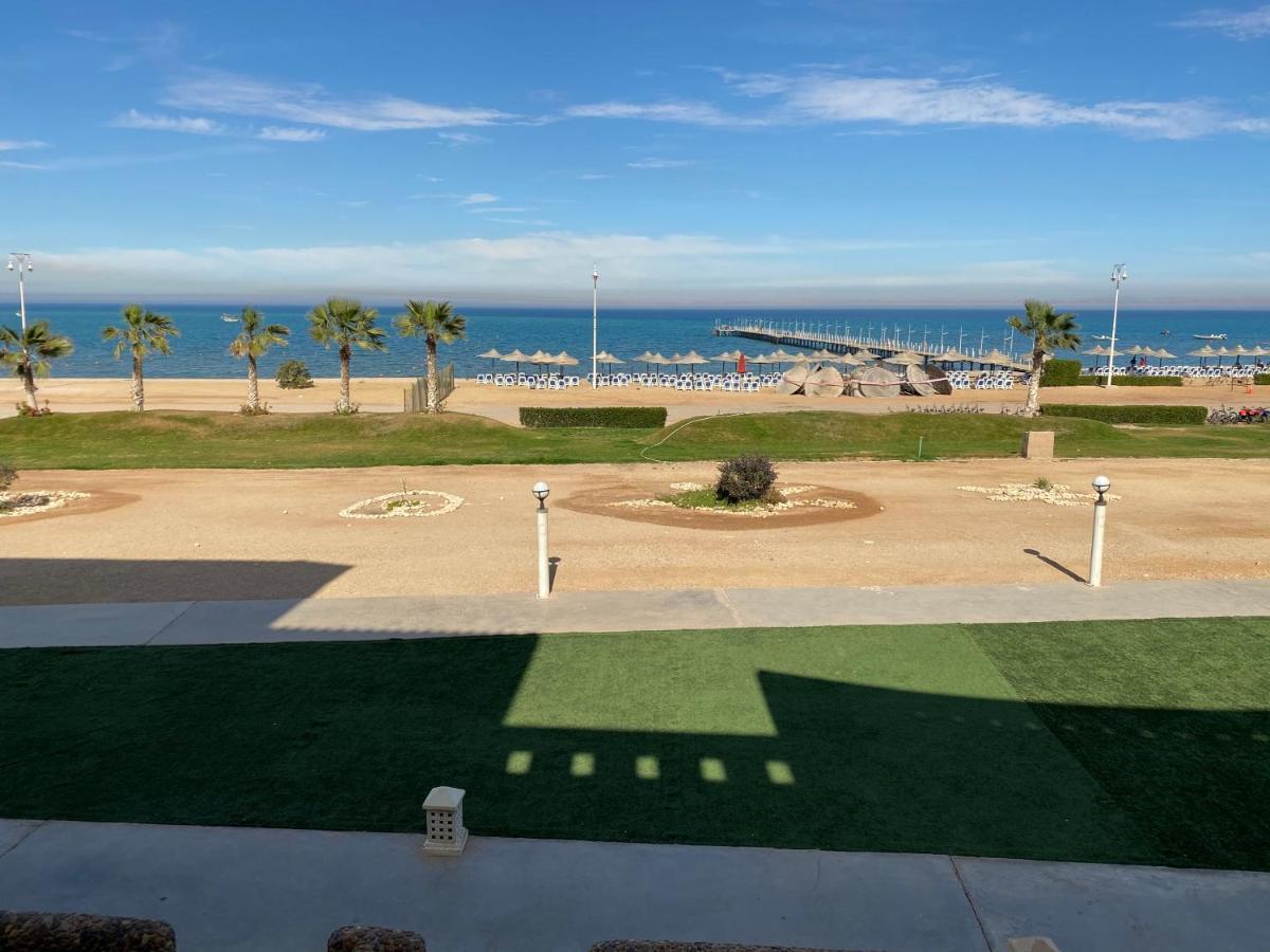 Porto South Beach Royal Sea View Families صف اول بحر مباشر Ain Sukhna Exterior foto