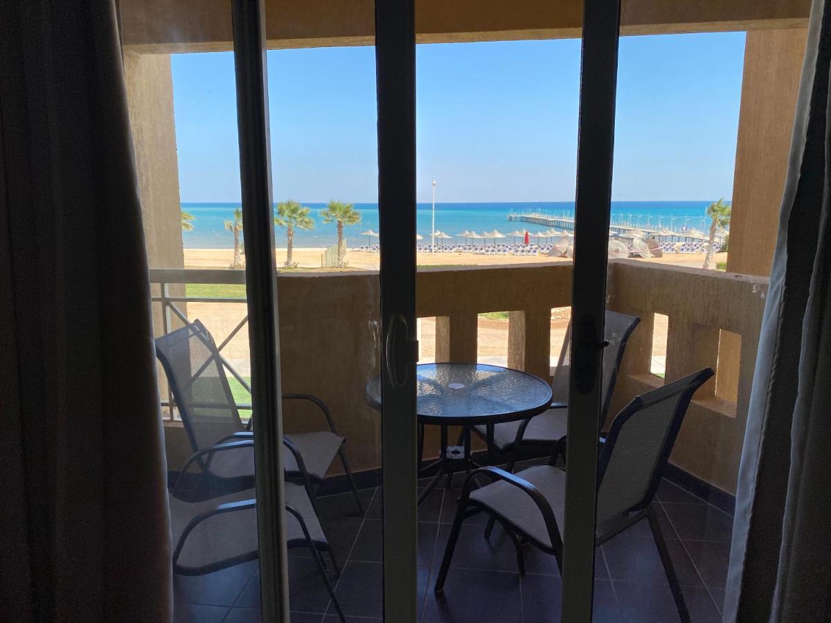 Porto South Beach Royal Sea View Families صف اول بحر مباشر Ain Sukhna Exterior foto